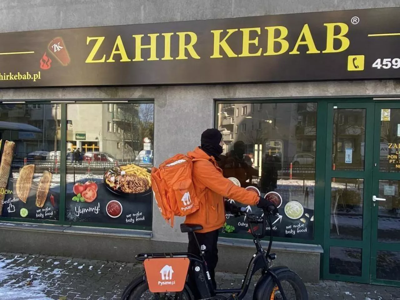 &lt;p&gt;Zahir Kebab podpisał umowę z Pyszne.pl&lt;/p&gt;