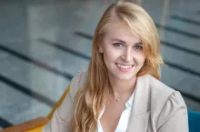 &lt;p&gt;Monika Mielnik-Kurek - doktorantka w Szkole Doktorskiej Uniwersytetu Opolskiego, specjalizująca się m.in. prawnymi aspektami umowy franczyzy&lt;/p&gt;