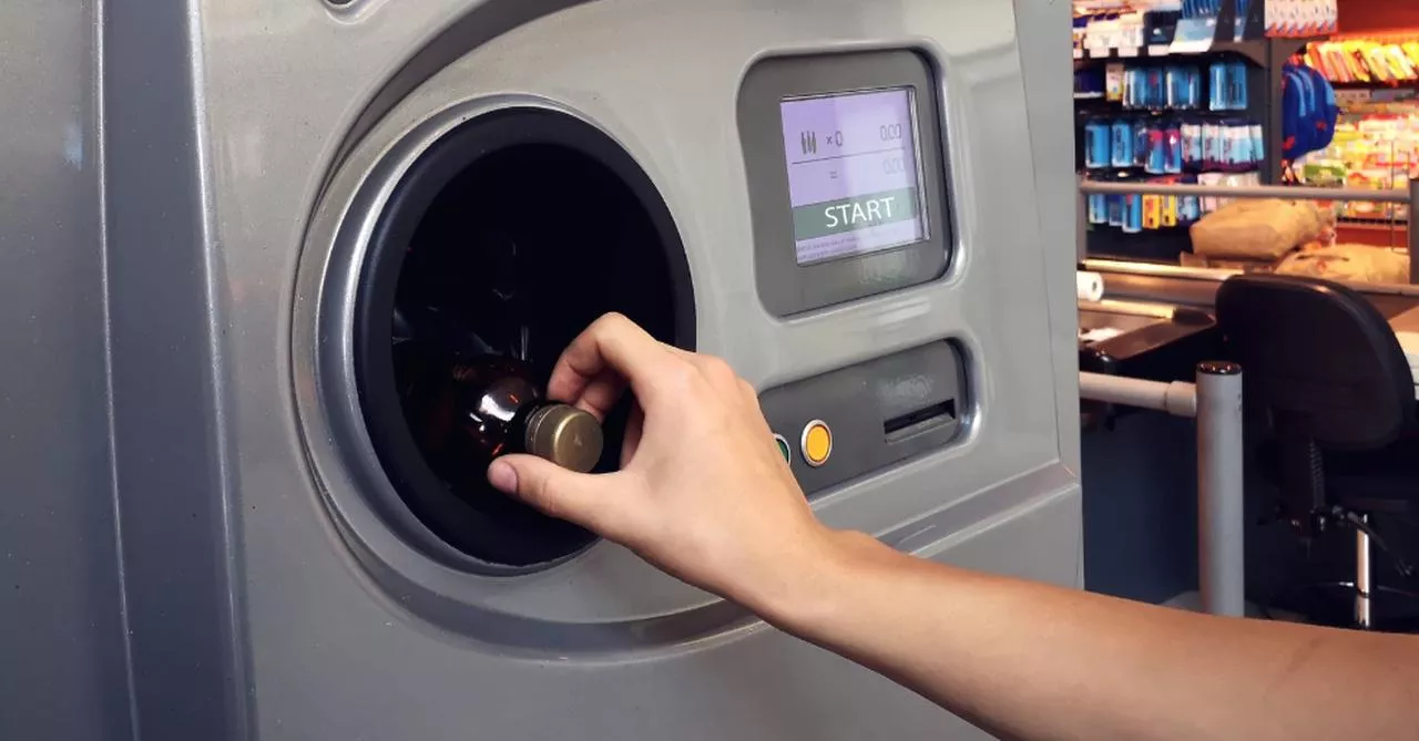 &lt;p&gt;1 października 2025 roku wchodzą w życie przepisy wprowadzające system kaucyjny (fot. PSK)&lt;/p&gt;