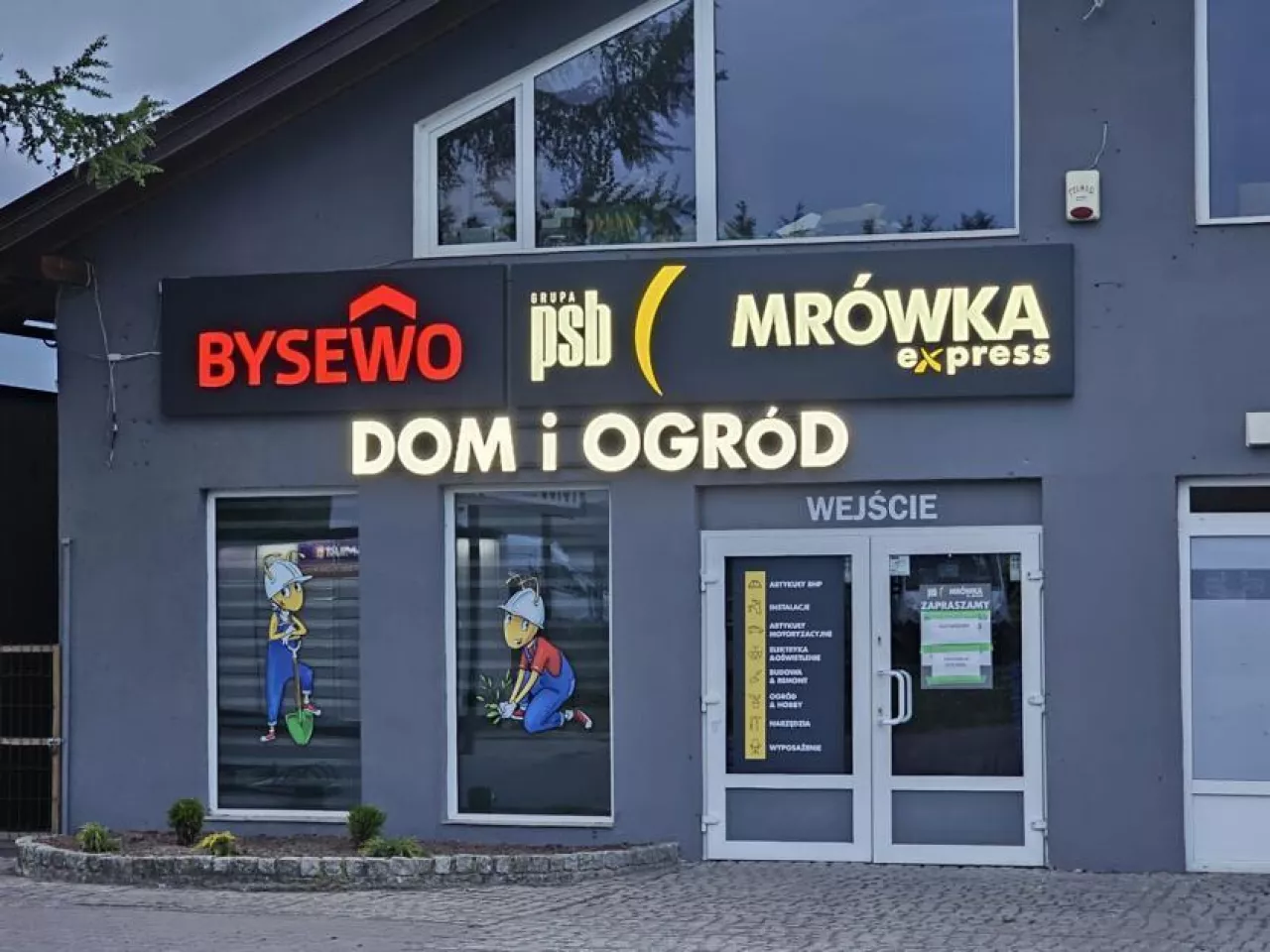 &lt;p&gt;Nowy sklep Mrówka Express w Człuchowie&lt;/p&gt;