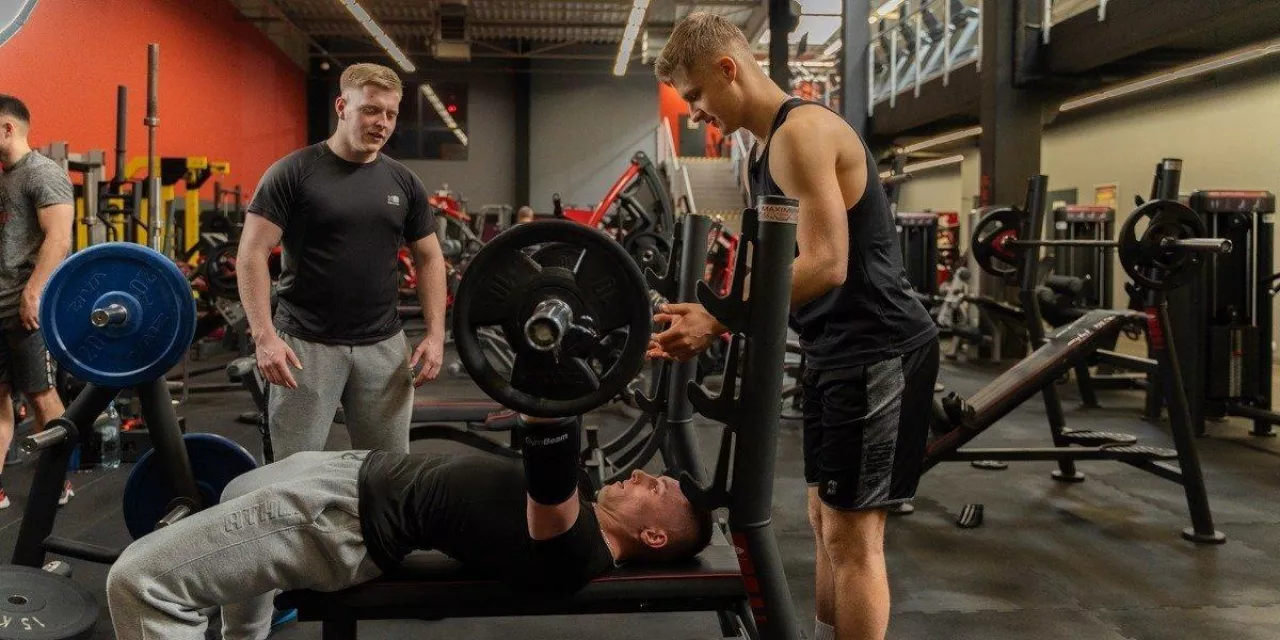 &lt;p&gt;Wnętrza jednego z klubów sieci Xtreme Fitness Gyms&lt;/p&gt;