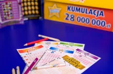 &lt;p&gt;Lotto jest najstarszą i zarazem najpopularniejszą grą liczbową w Polsce, stąd spora liczba punktów, w których można zagrać&lt;/p&gt;