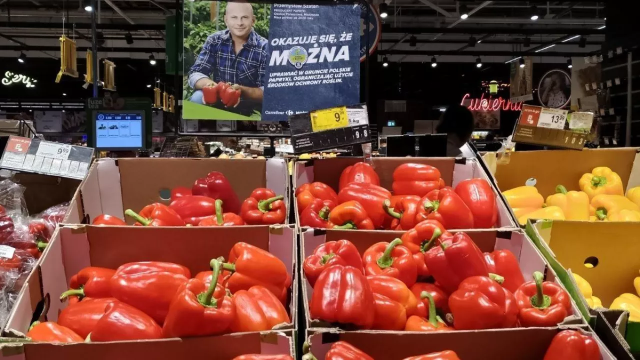 &lt;p&gt;Tydzień Dostawców Lokalnych w sklepach Carrefour. Aż 8250 lokalnych produktów (fot. Carrefour Polska)&lt;/p&gt;
