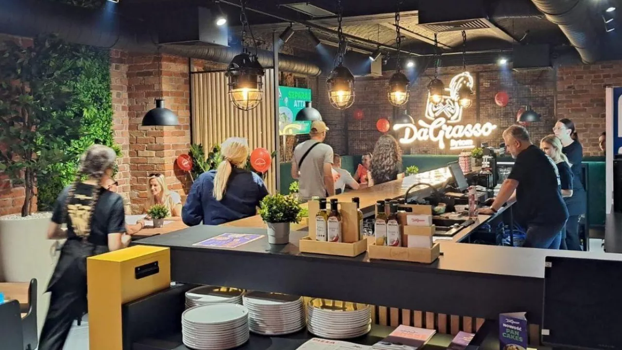 &lt;p&gt;Trzy nowe pizzerie Da Grasso otwarte. Promowane akcją 400 darmowych pizz (fot. Da Grasso Bytom/Facebook)&lt;/p&gt;