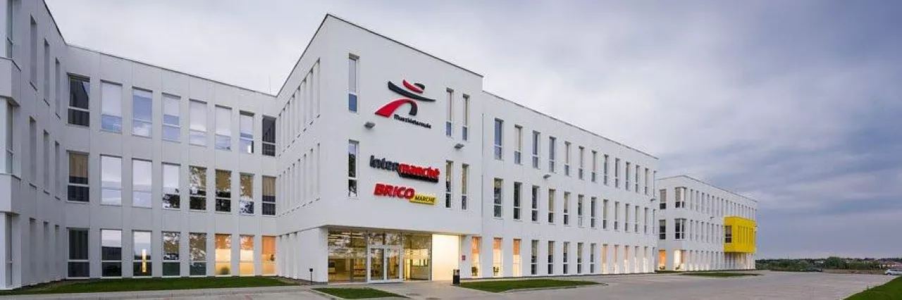 &lt;p&gt;Siedziba Grupy Muszkieterów&lt;/p&gt;
