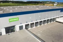 &lt;p&gt;Stokrotka otwiera nowy magazyn w Olsztynie. Inwestycja otwiera drogę do ekspansji (fot. Stokrotka Polska)&lt;/p&gt;