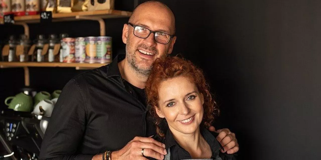 &lt;p&gt;Franczyzobiorcy sieci Fit Cake przedłużają współpracę, podpisując umowy na kolejne 5 lat&lt;/p&gt;