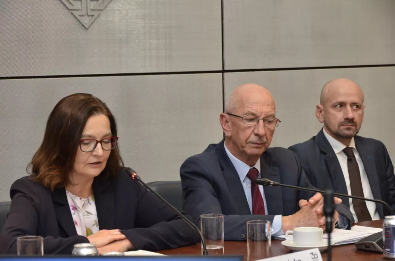 &lt;p&gt;21 października odbyło się spotkanie branży odpadowo-opakowaniowej w ramach 2. Seminarium Kaucyjnego&lt;/p&gt;