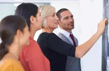 <p>Franczyza to może być świetny biznes, jednak ma ona też swoje wady. Warto je poznać zawczasu</p>