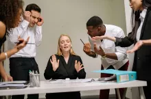 &lt;p&gt;W sklepie, jak w każdej firmie, nie brakuje konfliktów wśród personelu. Jak je rozwiązywać?&lt;/p&gt;